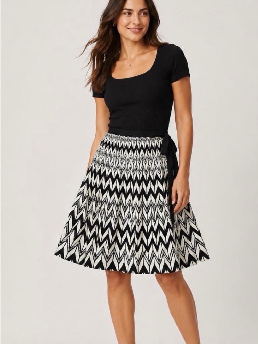 Bcbgmaxazria Black White Chevron Sequin Wrap A-line Skirt Xs Geometric